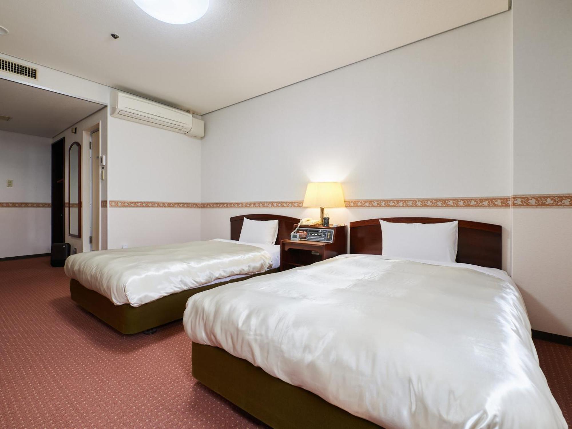 Ecohotel Toyama Station المظهر الخارجي الصورة