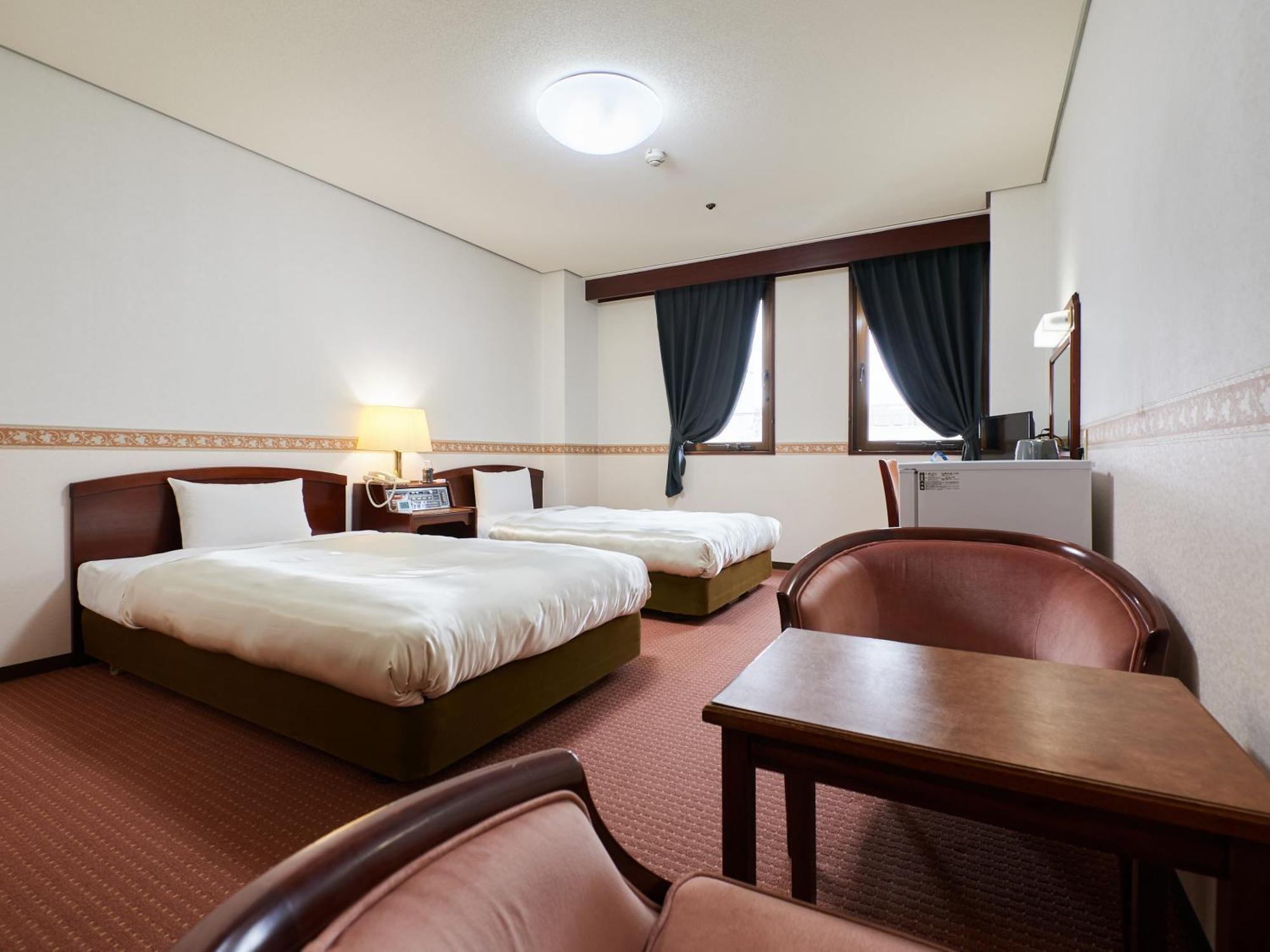 Ecohotel Toyama Station المظهر الخارجي الصورة